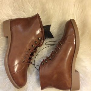 Brand new boots Forever 21